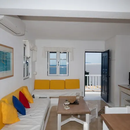 Waves Private Holiday home *